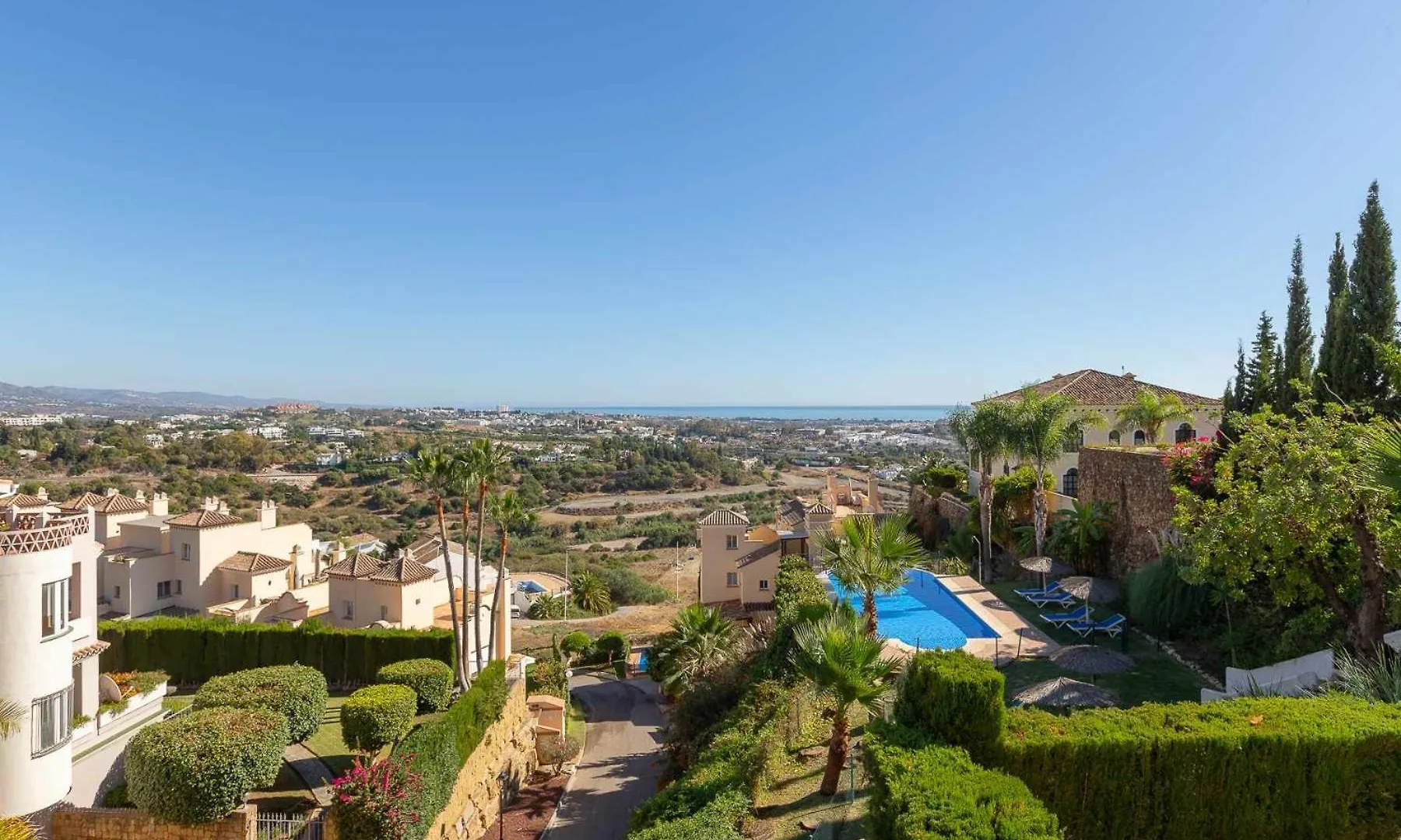 Espectacular Atico Con Impresionantes Vistas Mar Apartment Benahavis