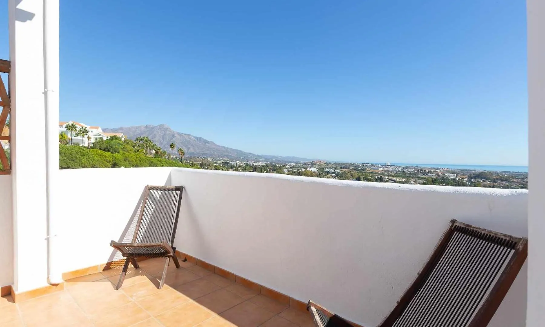 Espectacular Atico Con Impresionantes Vistas Mar Apartment Benahavis