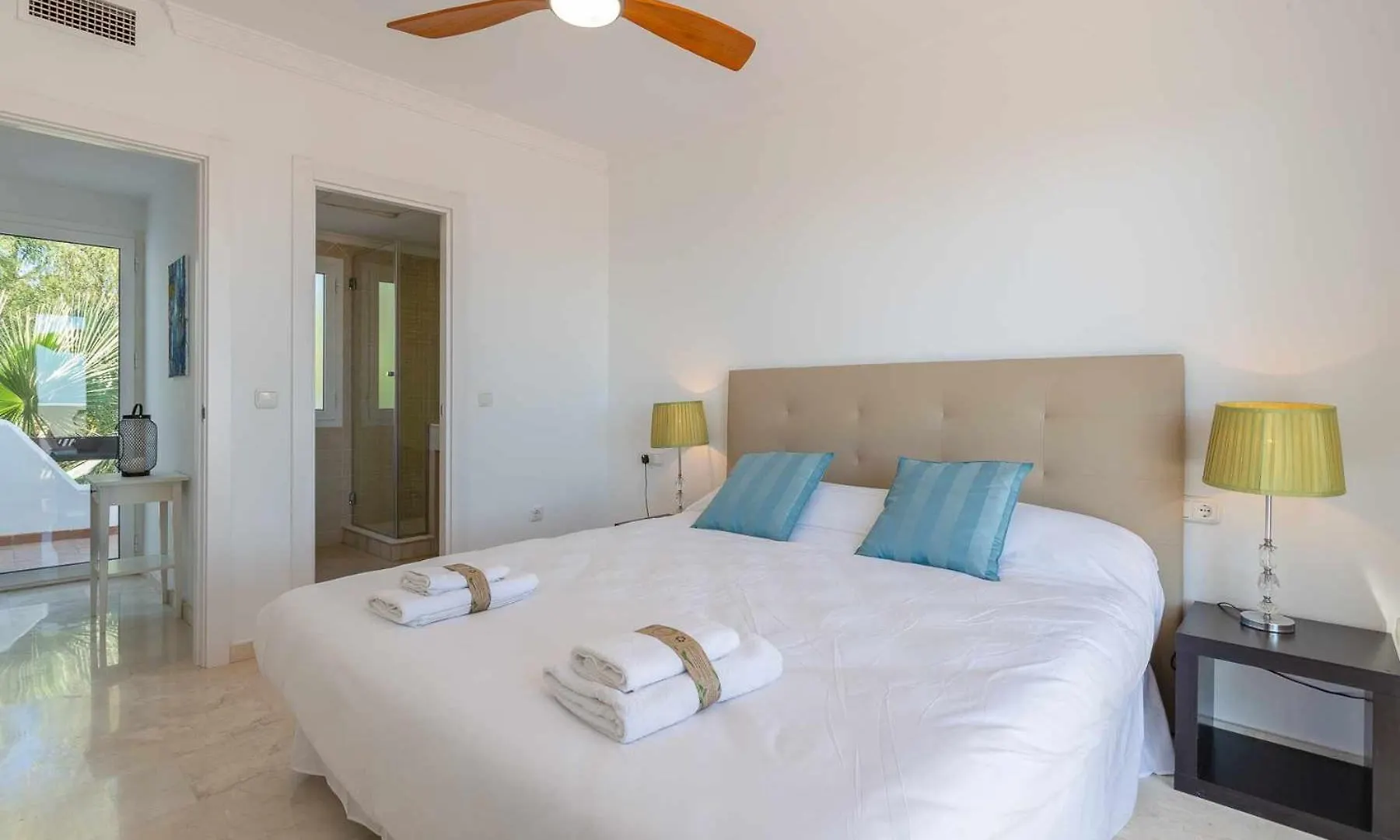 Espectacular Atico Con Impresionantes Vistas Mar Apartment Benahavis